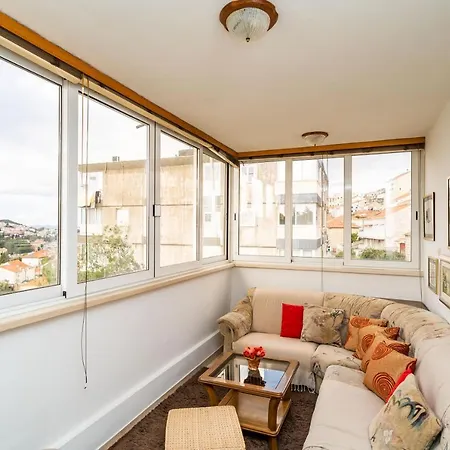Apartment Spacious Three Bedroom Dubrovnik