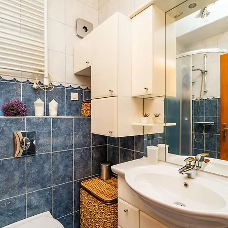 Spacious Three Bedroom *