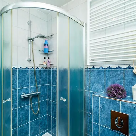 Spacious Three Bedroom * 두브로브니크