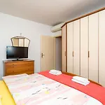 Spacious Three Bedroom Appartement Dubrovnik