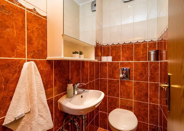 Spacious Three Bedroom * Dubrovnik