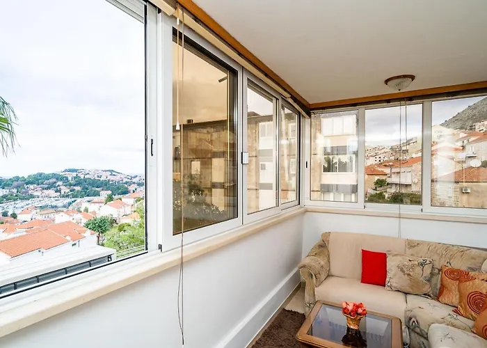 Spacious Three Bedroom Dubrovnik