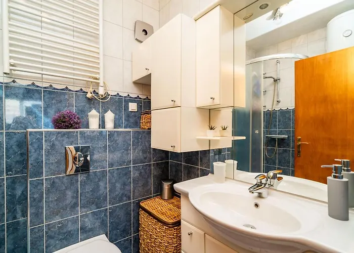 Spacious Three Bedroom *